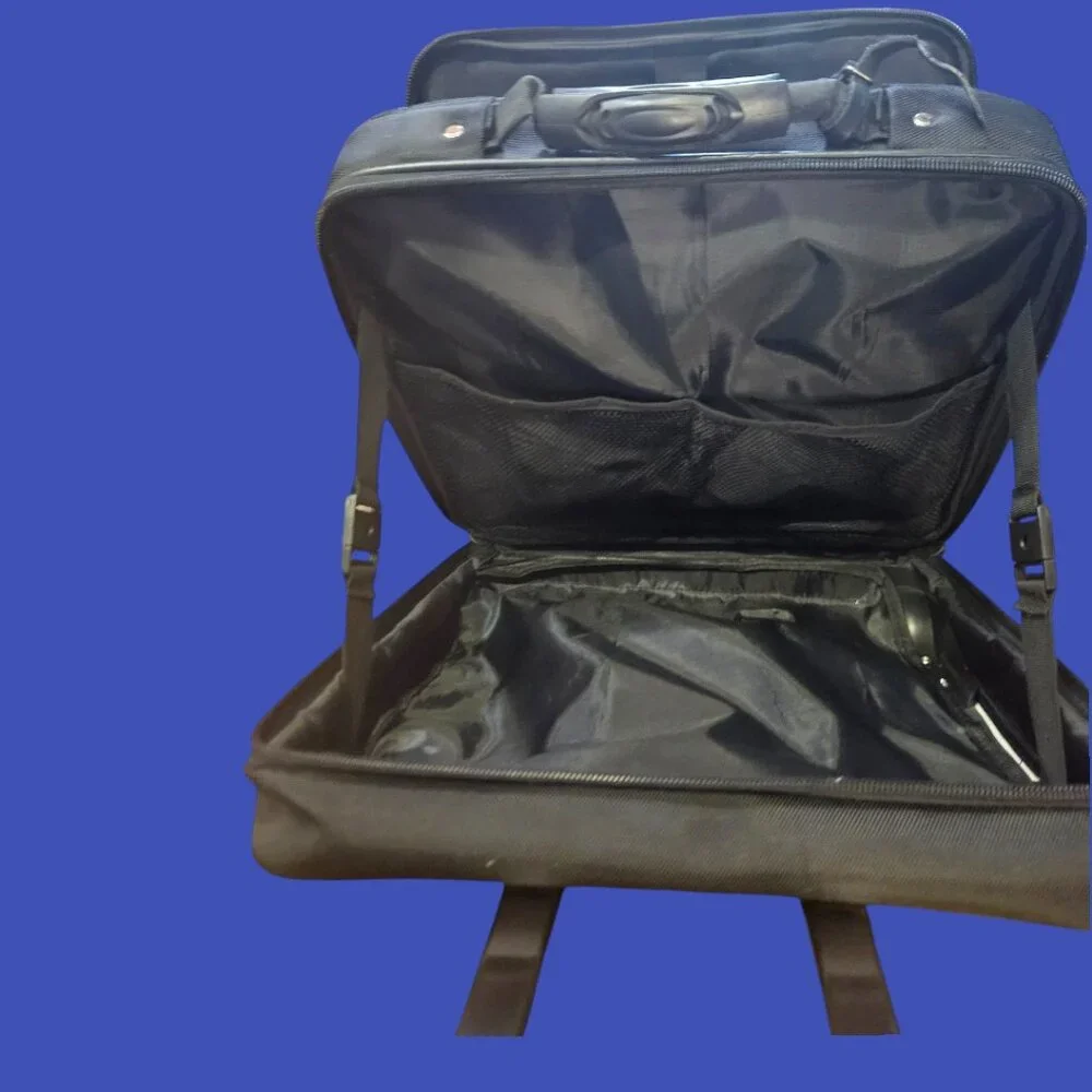 Deluxe TUMI 2-wheeled Laptop Brief Travel Case - Gently Used - Great Condition